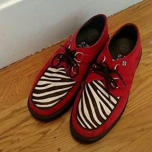 TUK red/ zebra creeper
